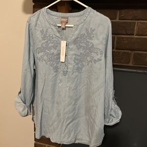 Chico’s size 2 blouse.  NWT